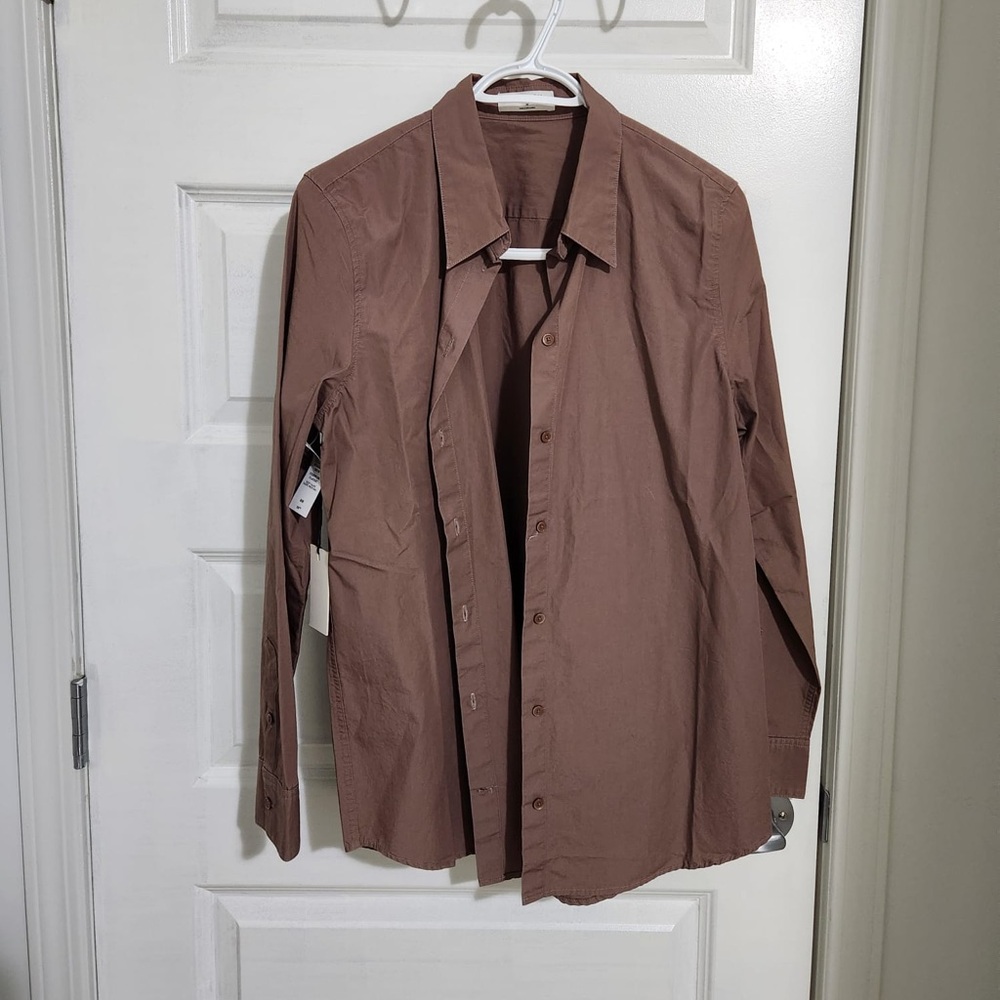 Aritzia Essential Classic Shirt